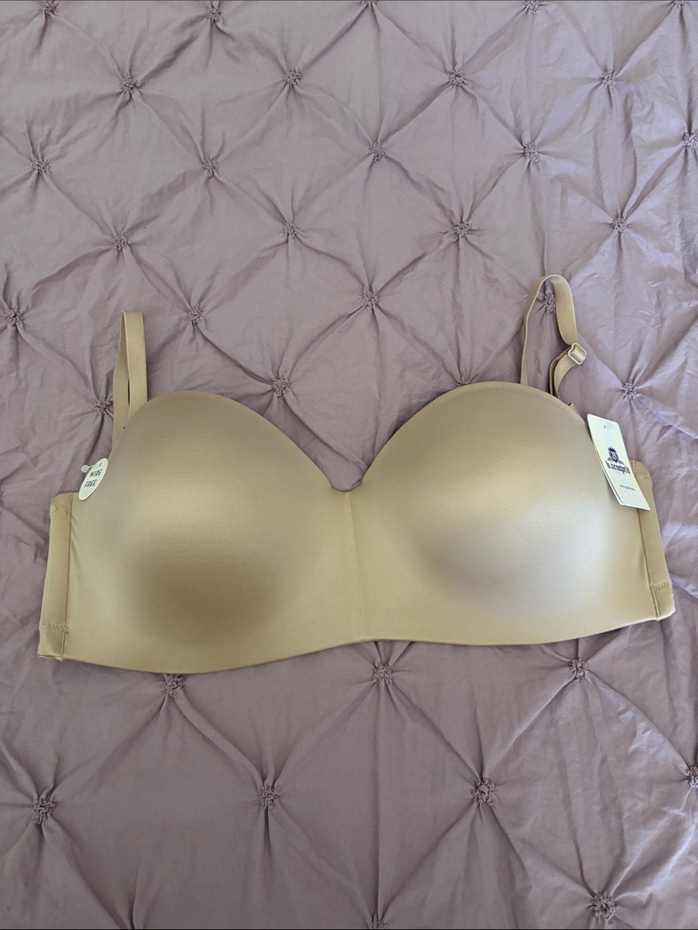 Seamless Nude Strapless Convertible T-Shirt Bra 34DD